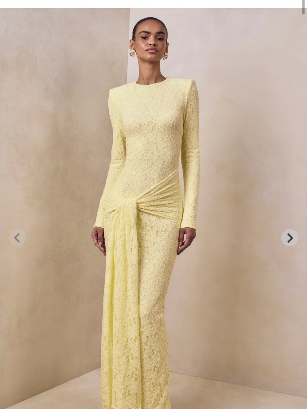 Club London Long-Sleeve Yellow Lace Gown with Draped Knot Detail